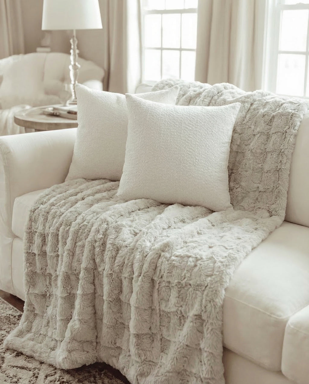 Plaid Douillet Gaufré + 2 Coussins Assortis