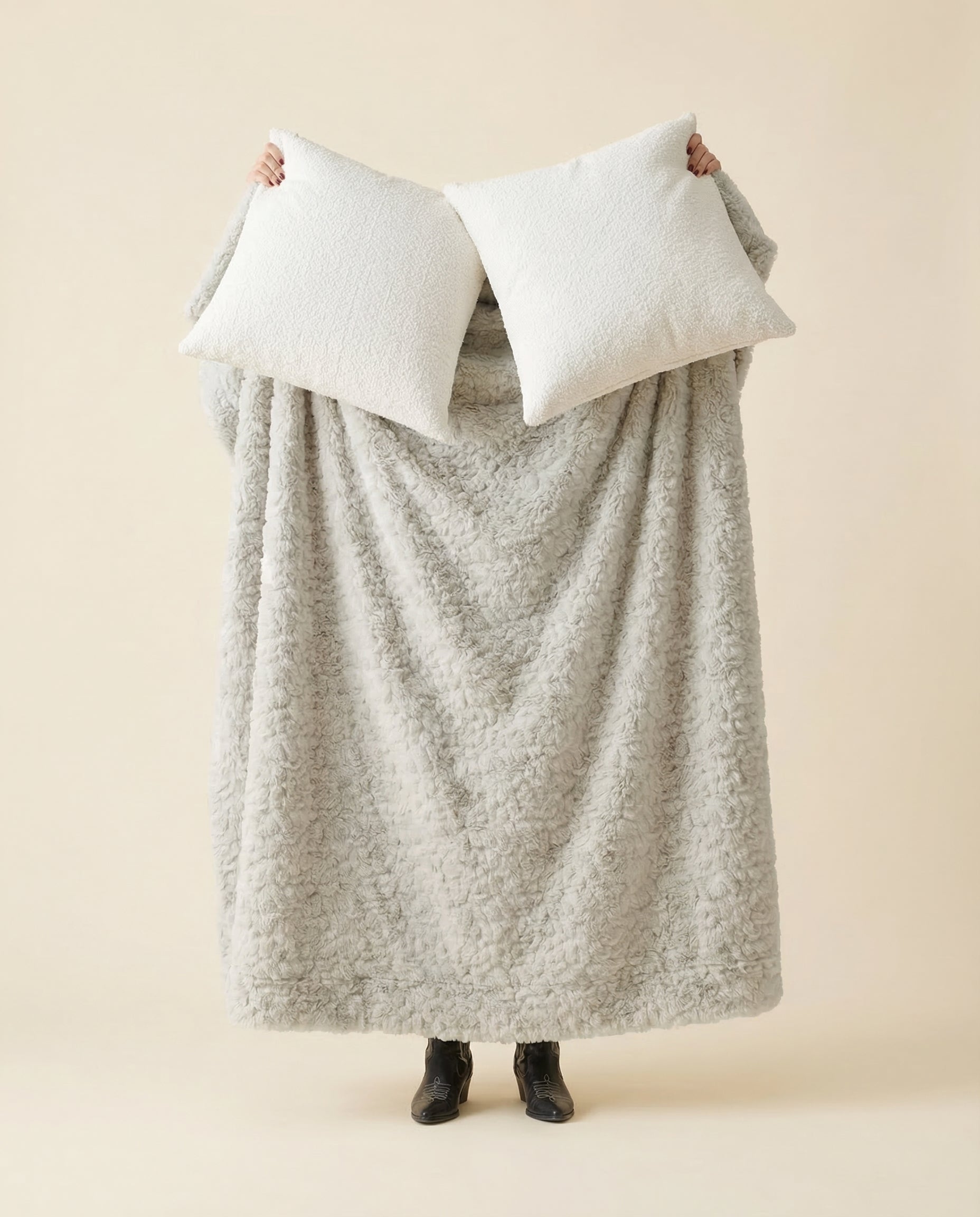 Plaid Douillet Gaufré + 2 Coussins Assortis